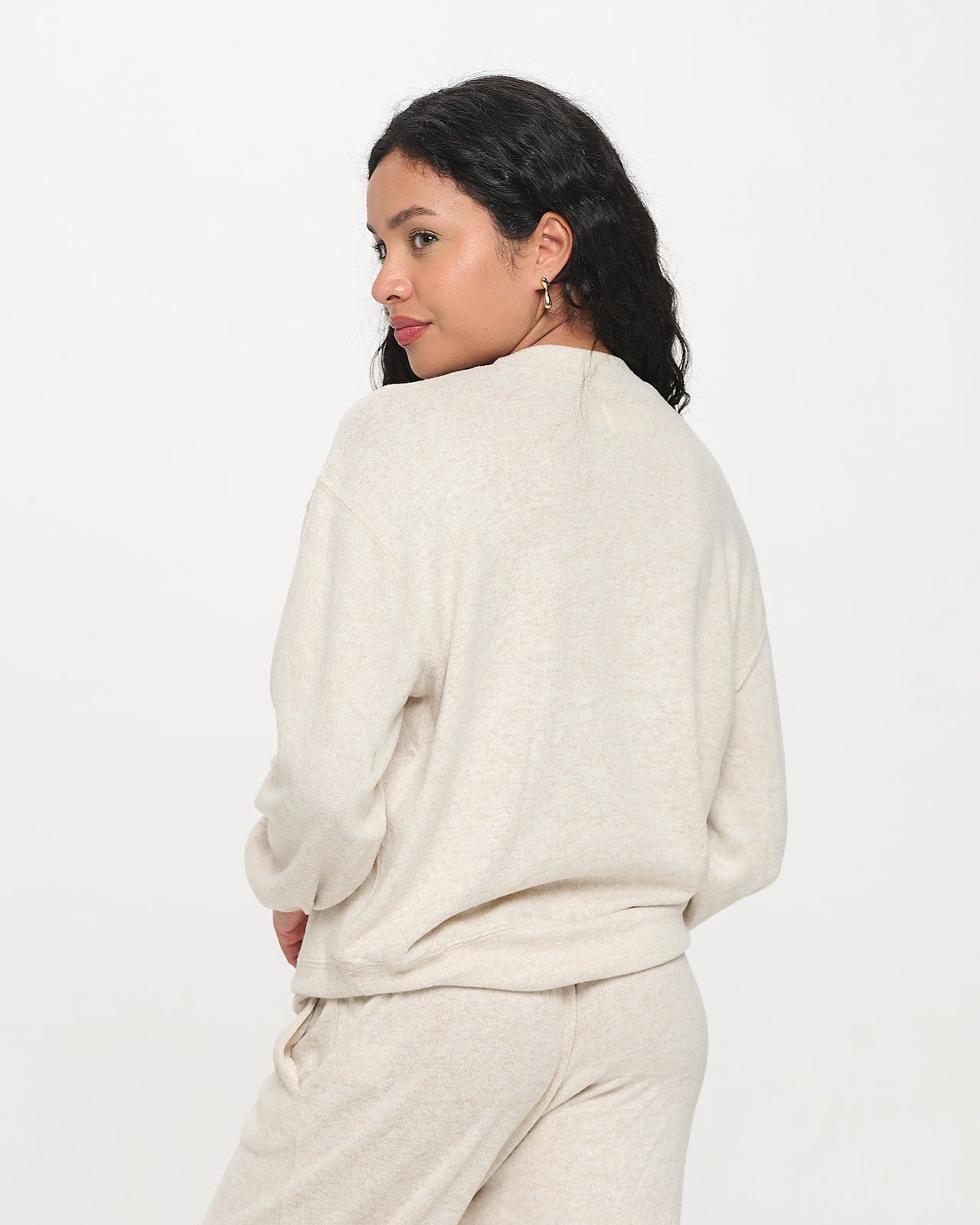 Luxe Brushed Girlie Banded Crew 8 Vanilla Bean